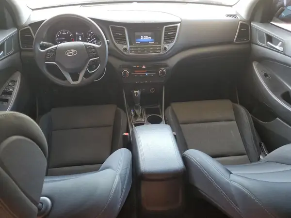 KM8J23A40GU233487 2016 HYUNDAI TUCSON - Image 8