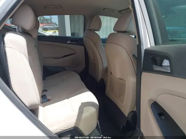 KM8J23A40GU248006 2016 HYUNDAI TUCSON - Image 8