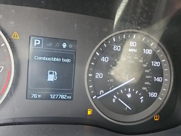 KM8J23A40HU261789 2017 HYUNDAI TUCSON - Image 8