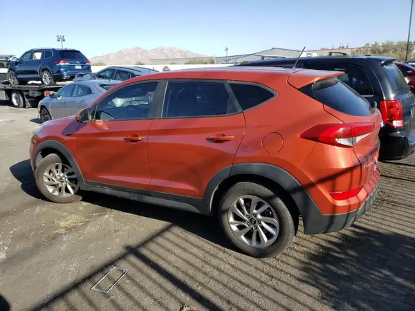 KM8J23A40HU262716 2017 HYUNDAI TUCSON - Image 2