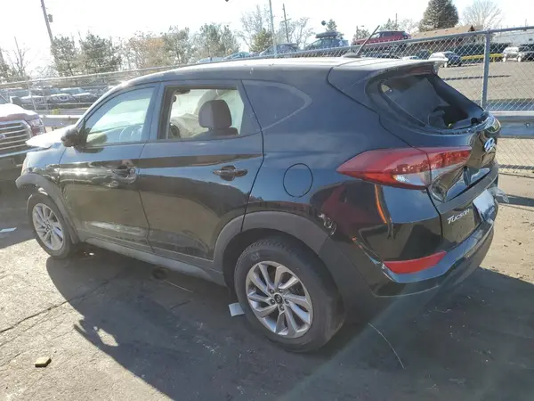 KM8J23A40HU313826 2017 HYUNDAI TUCSON - Image 2