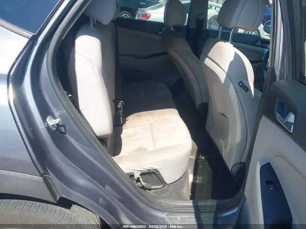 KM8J23A40HU338208 2017 HYUNDAI TUCSON - Image 8