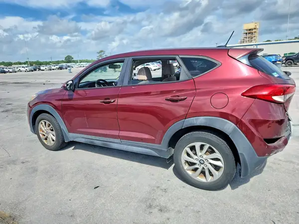 KM8J23A40HU341822 2017 HYUNDAI TUCSON - Image 2