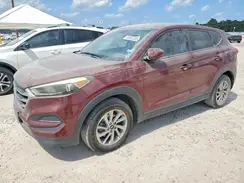 KM8J23A40HU393922 2017 HYUNDAI TUCSON