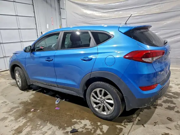 KM8J23A40HU451608 2017 HYUNDAI TUCSON - Image 2