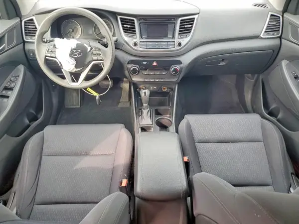 KM8J23A40HU495608 2017 HYUNDAI TUCSON - Image 8
