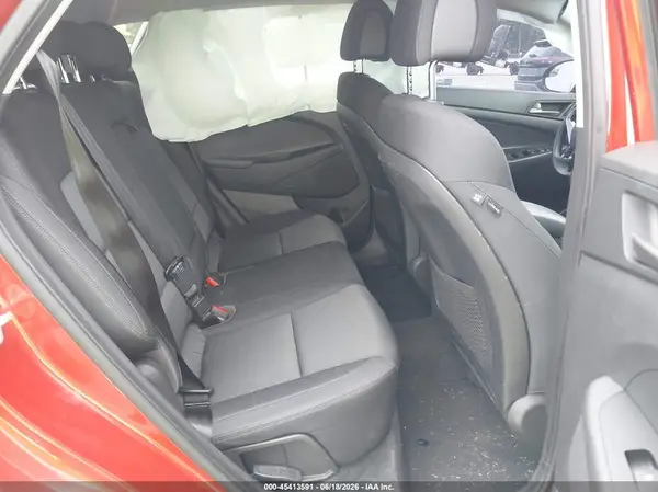 KM8J23A40HU530390 2017 HYUNDAI TUCSON - Image 8