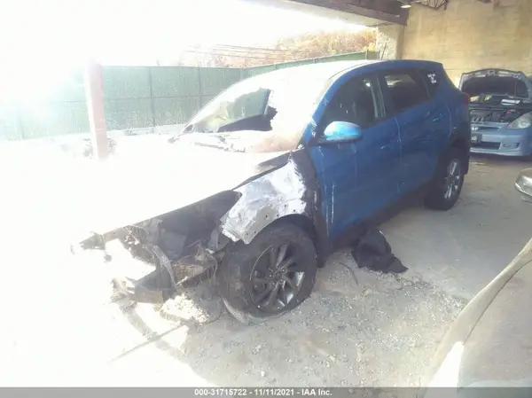 KM8J23A40HU533550 2017 HYUNDAI TUCSON - Image 2