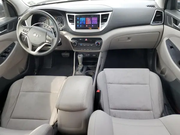 KM8J23A40HU534472 2017 HYUNDAI TUCSON - Image 8