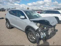 KM8J23A40HU564765 2017 HYUNDAI TUCSON