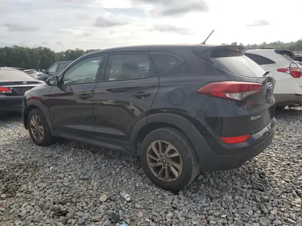 KM8J23A40JU674821 2018 HYUNDAI TUCSON - Image 2