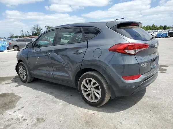 KM8J23A40JU680716 2018 HYUNDAI TUCSON - Image 2