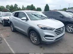 KM8J23A40JU693725 2018 HYUNDAI TUCSON