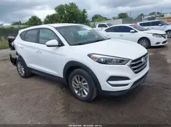KM8J23A40JU702827 2018 HYUNDAI TUCSON