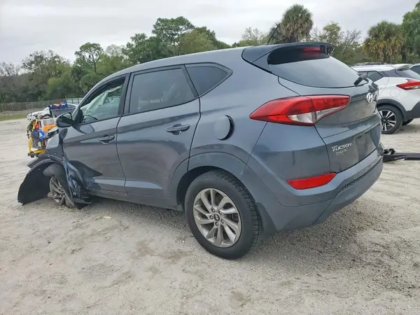 KM8J23A40JU735388 2018 HYUNDAI TUCSON - Image 2