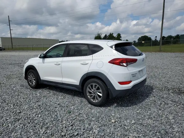 KM8J23A40JU797521 2018 HYUNDAI TUCSON - Image 2