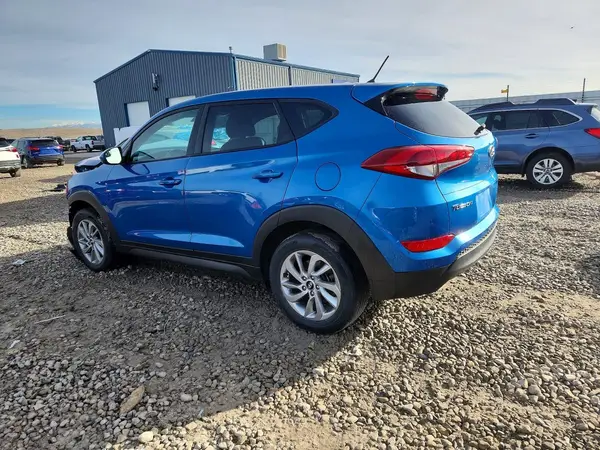KM8J23A40JU835829 2018 HYUNDAI TUCSON - Image 2