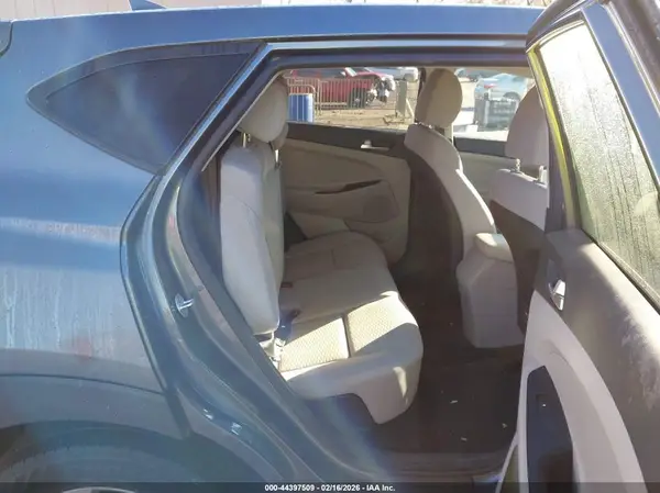 KM8J23A40KU006261 2019 HYUNDAI TUCSON - Image 8