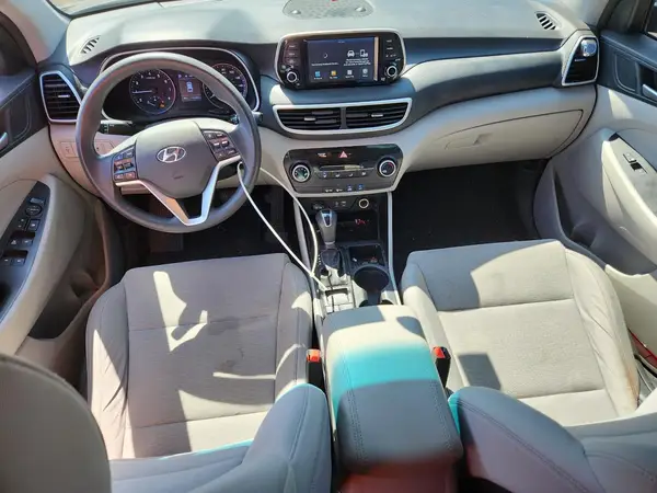 KM8J23A40KU008513 2019 HYUNDAI TUCSON - Image 8