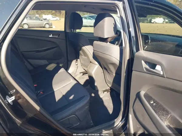 KM8J23A40KU055508 2019 HYUNDAI TUCSON - Image 8