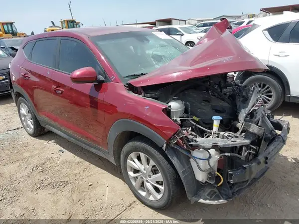 KM8J23A40KU067688 2019 HYUNDAI TUCSON - Image 1