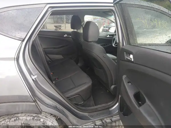KM8J23A40KU843317 2019 HYUNDAI TUCSON - Image 8
