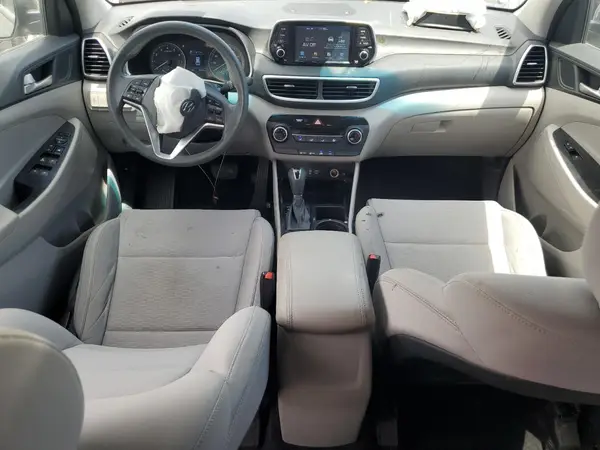 KM8J23A40KU860814 2019 HYUNDAI TUCSON - Image 8