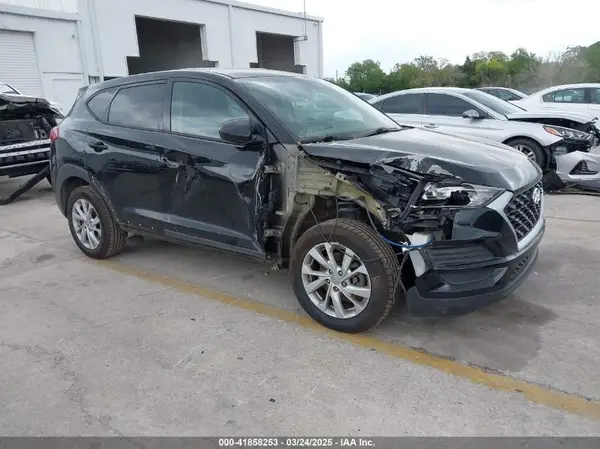 KM8J23A40KU874423 2019 HYUNDAI TUCSON - Image 1