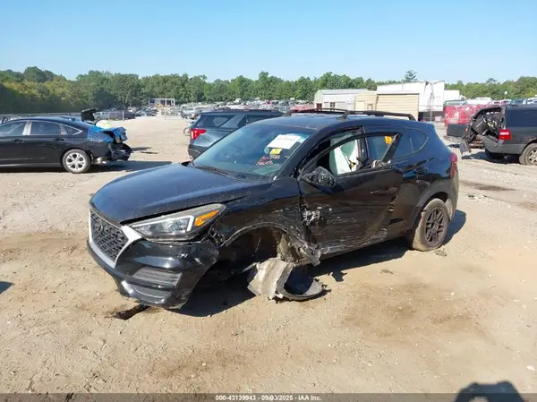 KM8J23A40KU874499 2019 HYUNDAI TUCSON - Image 2