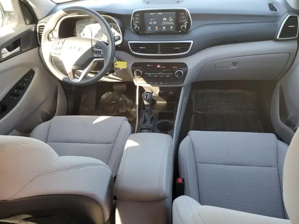 KM8J23A40KU880173 2019 HYUNDAI TUCSON - Image 8