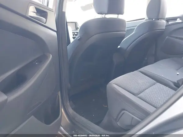 KM8J23A40KU887527 2019 HYUNDAI TUCSON - Image 8