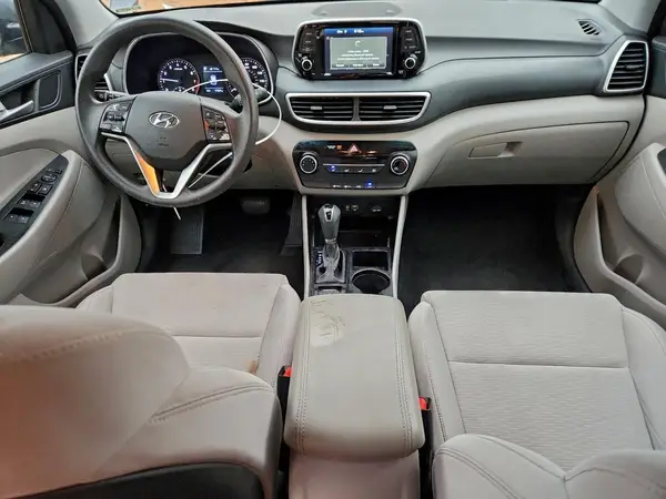 KM8J23A40KU888077 2019 HYUNDAI TUCSON - Image 8