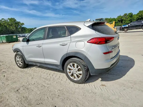 KM8J23A40KU888936 2019 HYUNDAI TUCSON - Image 2