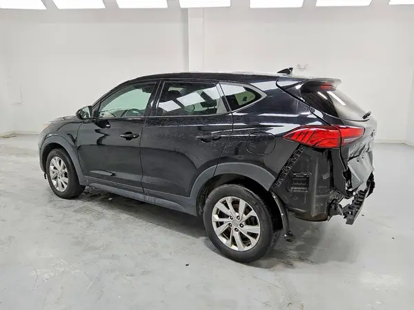 KM8J23A40KU889147 2019 HYUNDAI TUCSON - Image 2