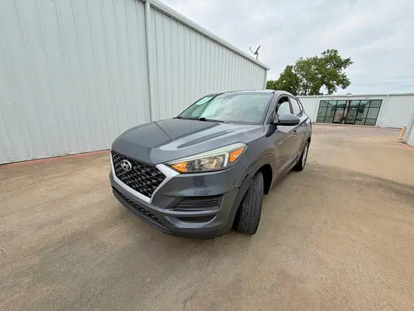 KM8J23A40KU893067 2019 HYUNDAI TUCSON - Image 2