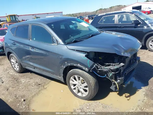 KM8J23A40KU894803 2019 HYUNDAI TUCSON - Image 1
