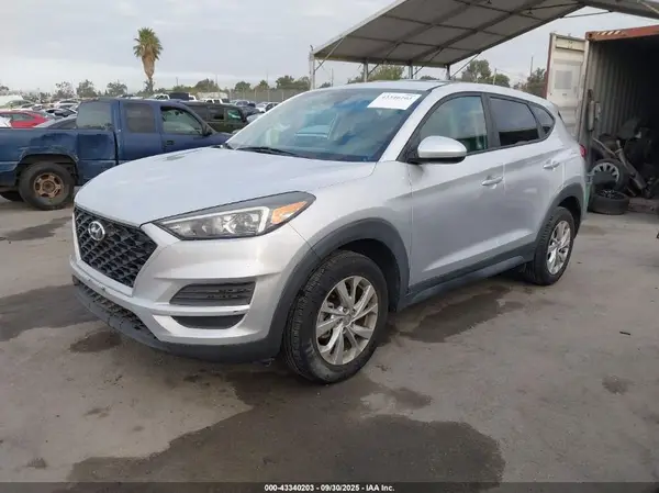 KM8J23A40KU895515 2019 HYUNDAI TUCSON - Image 2
