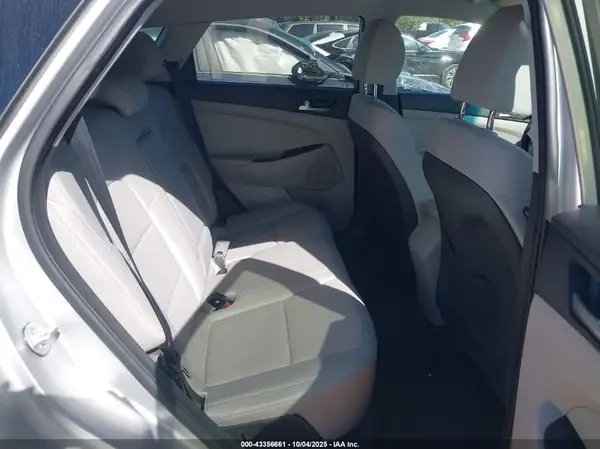 KM8J23A40KU905234 2019 HYUNDAI TUCSON - Image 8