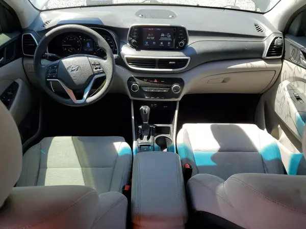 KM8J23A40KU945541 2019 HYUNDAI TUCSON - Image 8