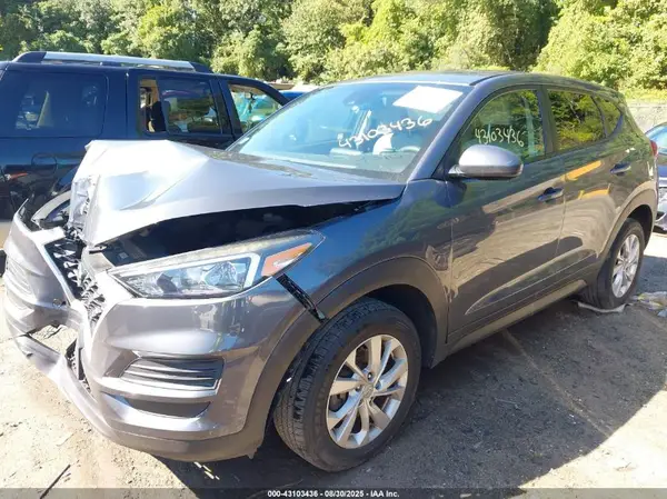 KM8J23A40KU962727 2019 HYUNDAI TUCSON - Image 2