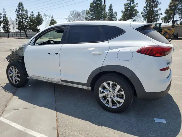 KM8J23A40KU969967 2019 HYUNDAI TUCSON - Image 2