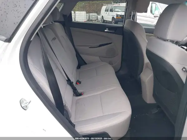 KM8J23A40KU974473 2019 HYUNDAI TUCSON - Image 8