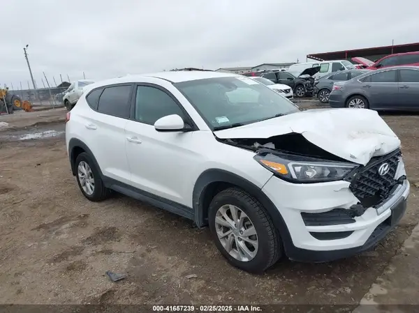 KM8J23A40KU974778 2019 HYUNDAI TUCSON - Image 1
