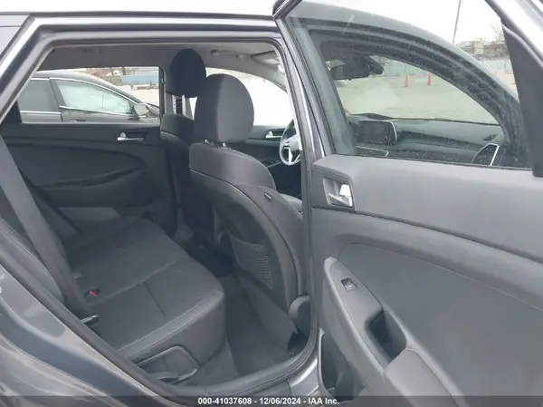 KM8J23A40KU979222 2019 HYUNDAI TUCSON - Image 8
