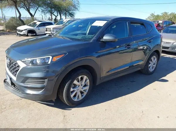KM8J23A40LU084928 2020 HYUNDAI TUCSON - Image 2