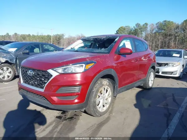 KM8J23A40LU114753 2020 HYUNDAI TUCSON - Image 2