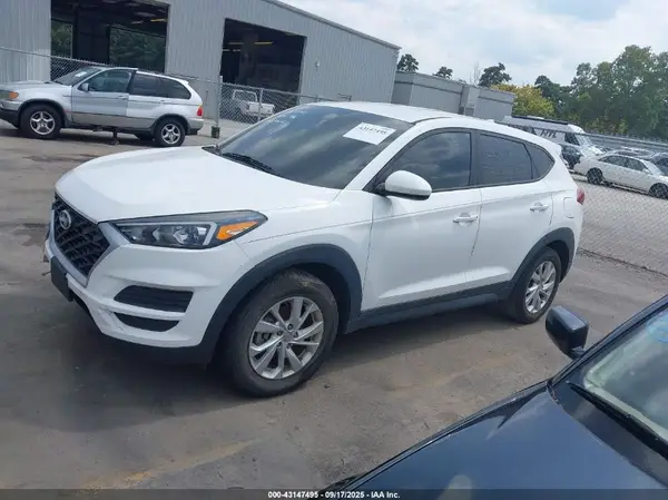 KM8J23A40LU164472 2020 HYUNDAI TUCSON - Image 2