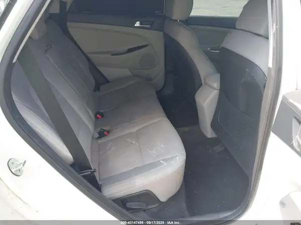 KM8J23A40LU164472 2020 HYUNDAI TUCSON - Image 8