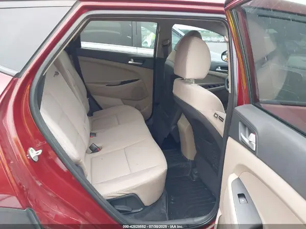 KM8J23A40LU174239 2020 HYUNDAI TUCSON - Image 8