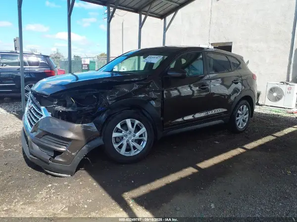 KM8J23A40LU189422 2020 HYUNDAI TUCSON - Image 2